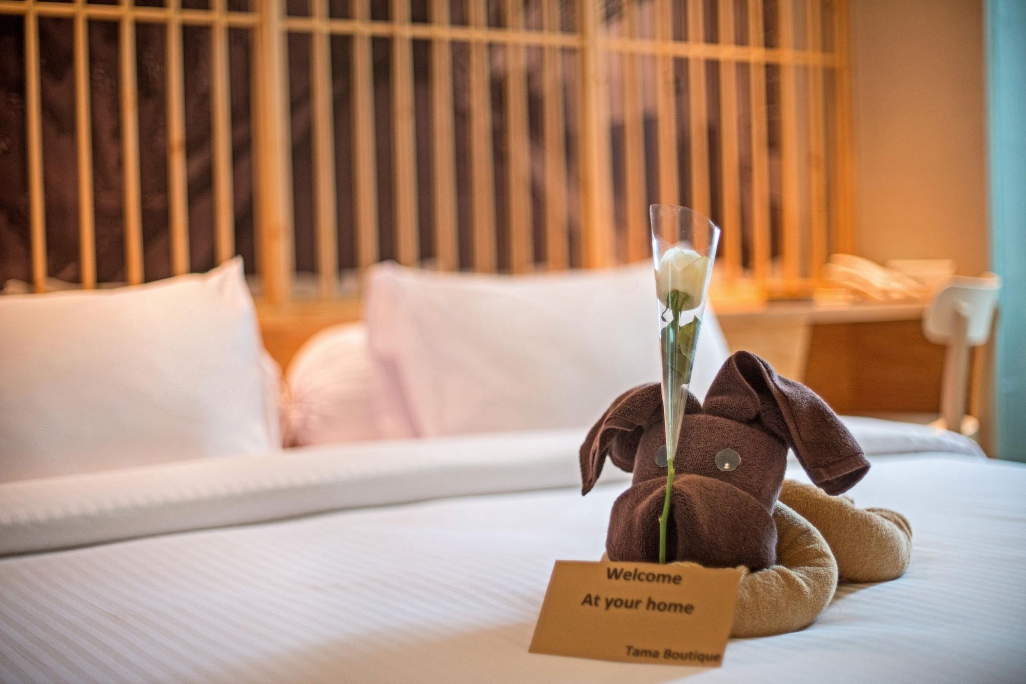 Tama Boutique Hotel Bandung Esterno foto